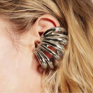 New! Zara Silver Cuff Post Earrings (1057) NWOT